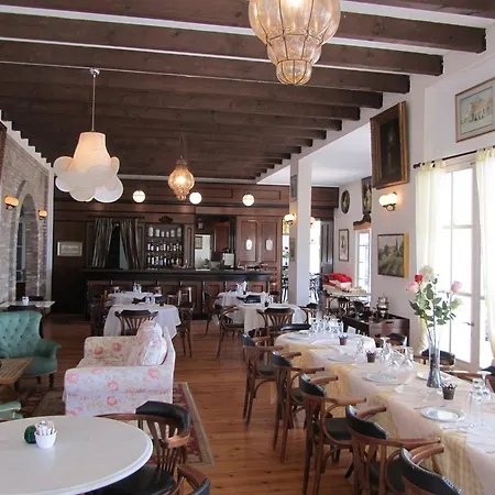 Levant Пелекас