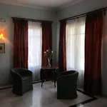 מלון Levant 3*